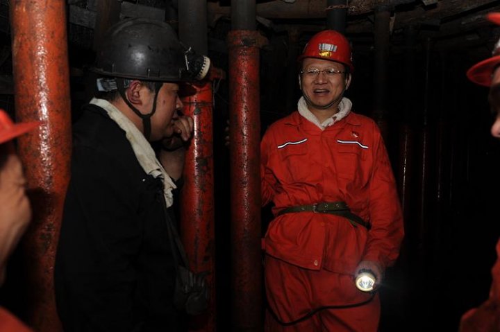 李合军到鹿洼煤矿检查指导工作