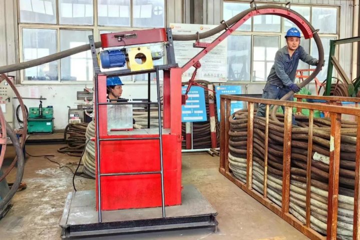 阳城煤电第二代电缆盘绕机上线了