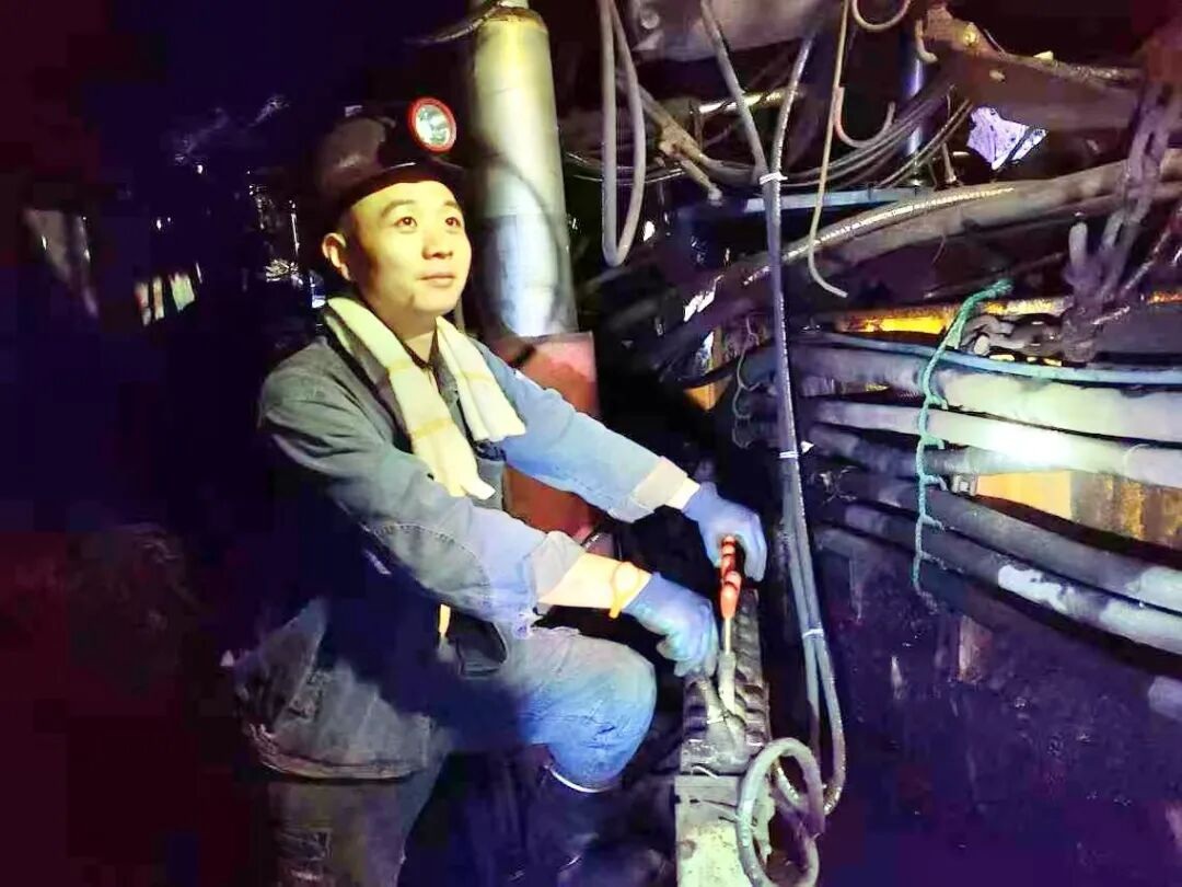 1758074766904786.jpg 002.jpg