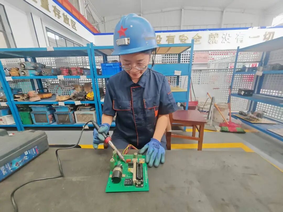 1758522534554980.jpg 15.jpg